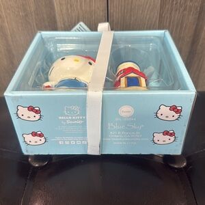 Hello Kitty Sailor & Lighthouse Salt & Pepper Shaker - Thumbnail 3